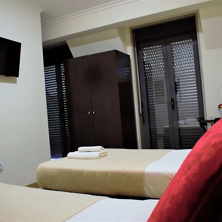 ضيافة يونيفيرسو رومانتيكو Lisboa