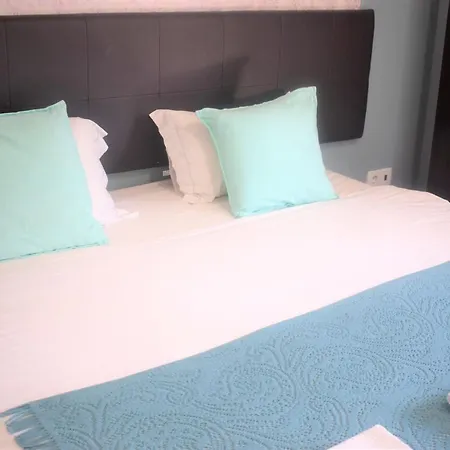 Gasthof Universo Romantico Lissabon