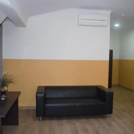 ユニベルソ ロマンティコ ゲストハウス リスボン