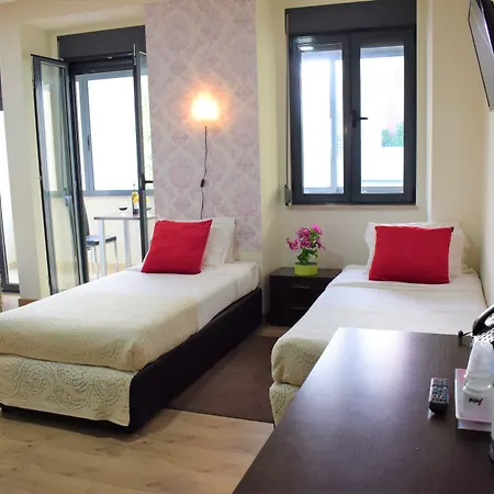 ユニベルソ ロマンティコ