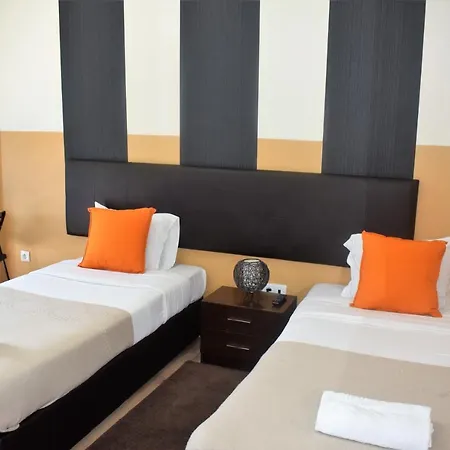 ユニベルソ ロマンティコ ゲストハウス